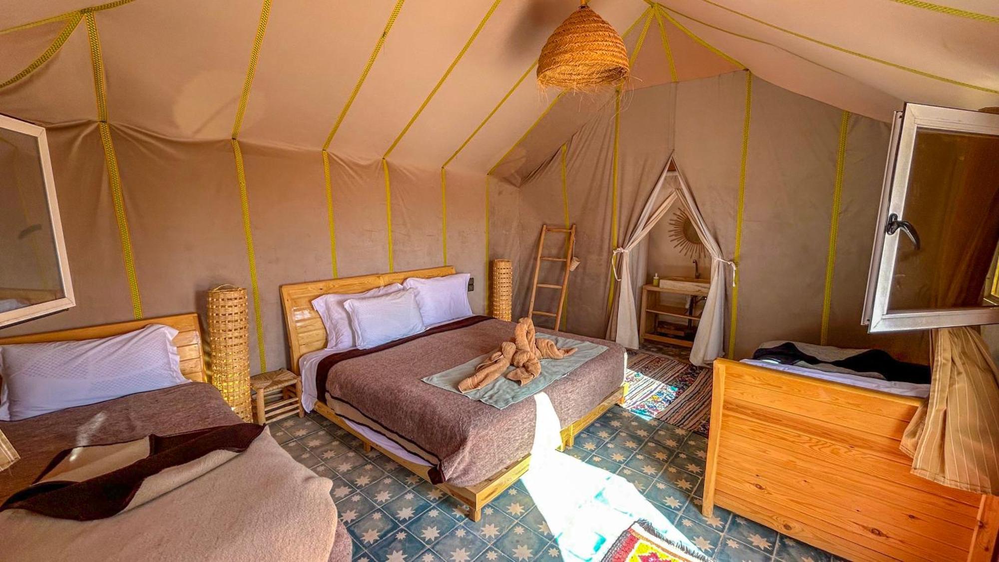 ホテル Jardin Kotori Luxury Camp メルズーガ エクステリア 写真