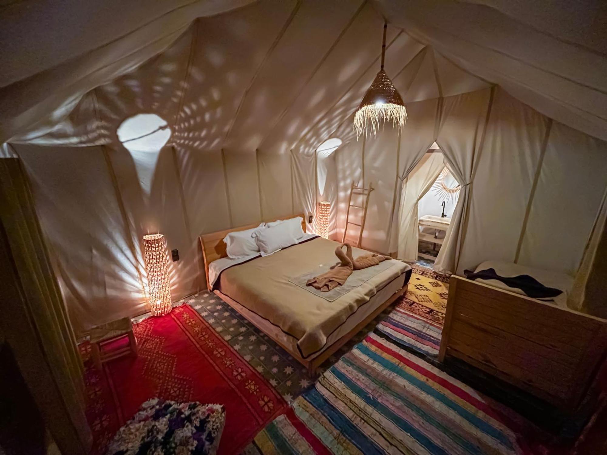 ホテル Jardin Kotori Luxury Camp メルズーガ エクステリア 写真